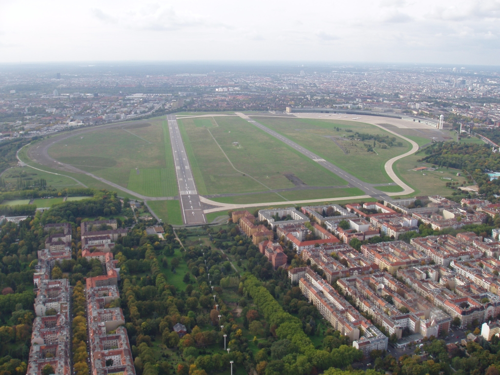 Anflug_Tempelhof.JPG